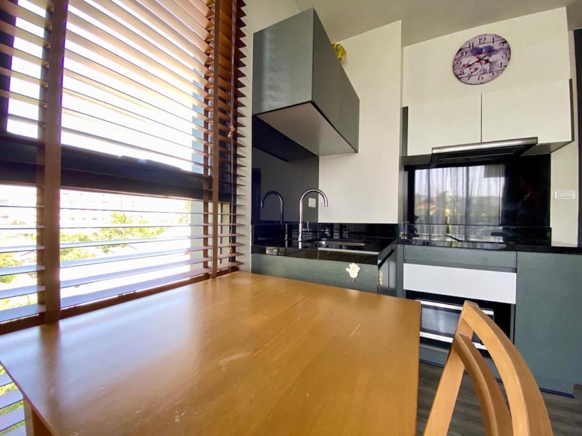 Modern Apartment 211 The Deck At Patong Buitenkant foto