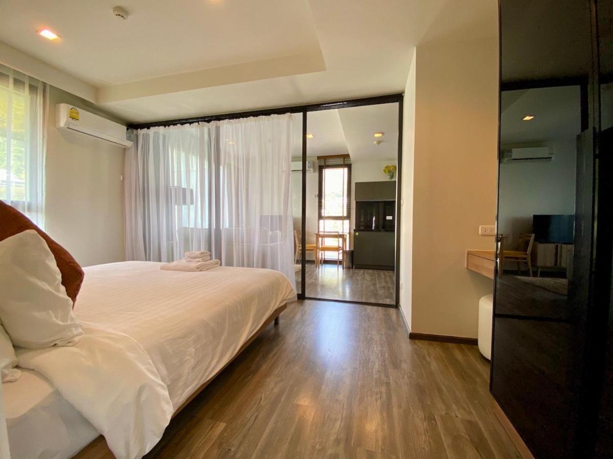 Modern Apartment 211 The Deck At Patong Buitenkant foto